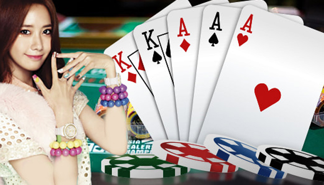 Gunakan Buku Poker untuk Meningkatkan Permainan